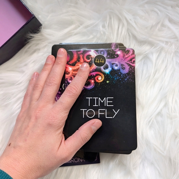 The Oracle of E card deck - Picture 5 of 7